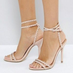 Steve Madden Wish blush/pastel pink ankle strap stud sandals